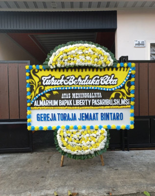 Papan Bunga Duka di Cikedal