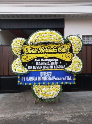 Papan Bunga Duka di Cikedal